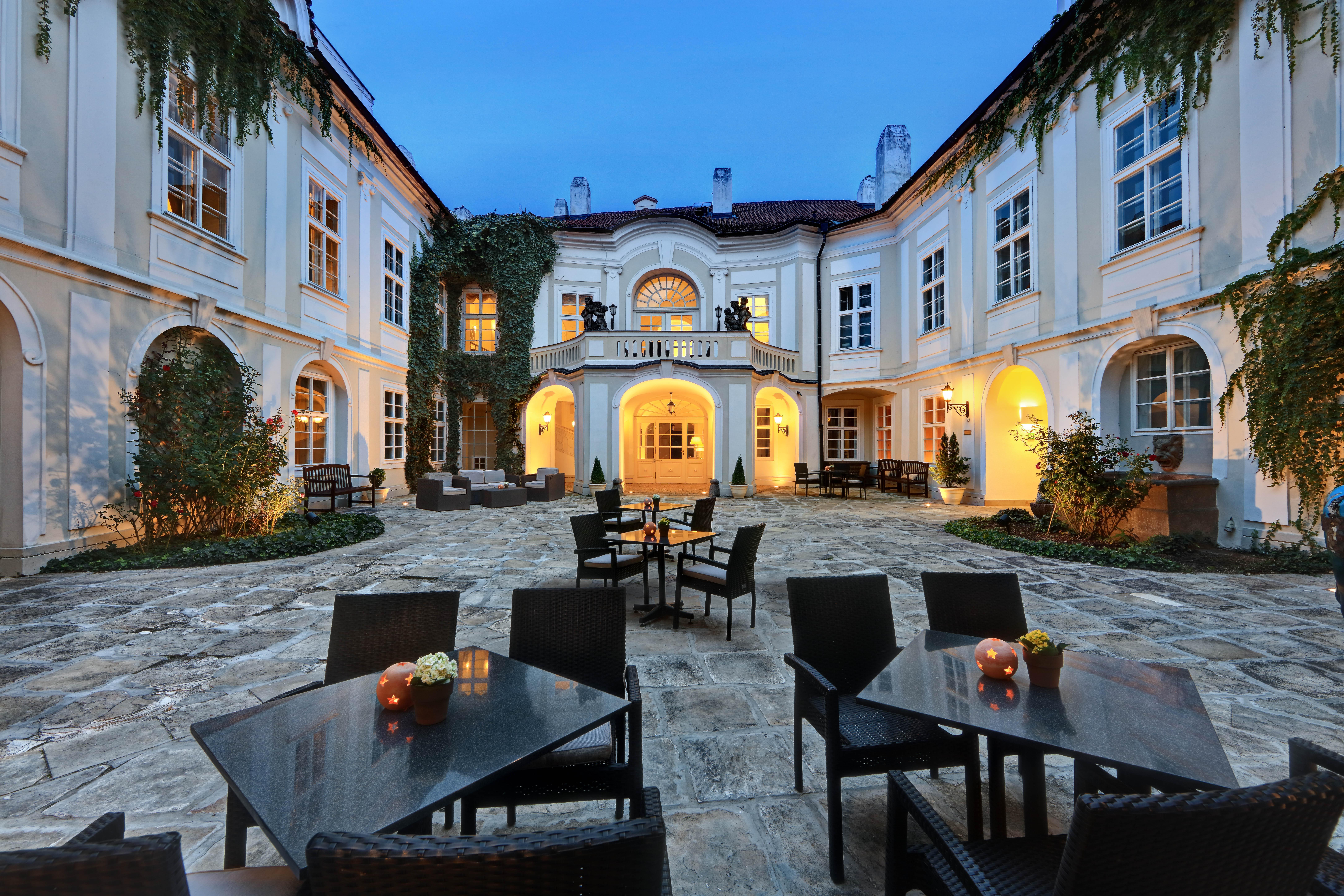 The Mozart Prague Otel Dış mekan fotoğraf